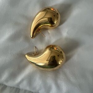 Gold Teardrop Earrings